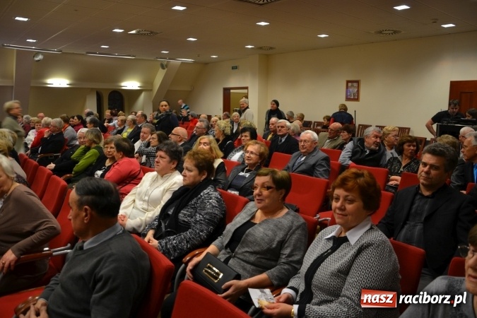 Zdjęcie w galerii na portalu naszraciborz.pl: Noworoczna gala operetkowa na Zamku Piastowskim wiadomości z regionu