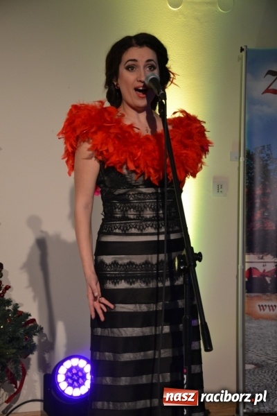 Zdjęcie w galerii na portalu naszraciborz.pl: Noworoczna gala operetkowa na Zamku Piastowskim wiadomości z regionu