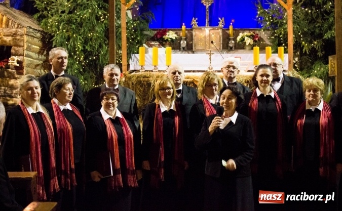 Zdjęcie w galerii na portalu naszraciborz.pl: Msza św. z okazji 20-lecia istnienia ch&oacute;ru Bel Canto z udziałem ch&oacute;r&oacute;w z Toszka i Zebrzydowic wiadomości z regionu