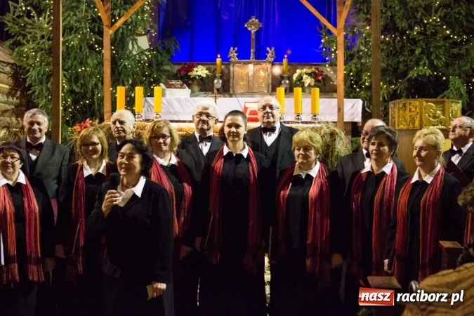 Zdjęcie w galerii na portalu naszraciborz.pl: Msza św. z okazji 20-lecia istnienia ch&oacute;ru Bel Canto z udziałem ch&oacute;r&oacute;w z Toszka i Zebrzydowic wiadomości z regionu