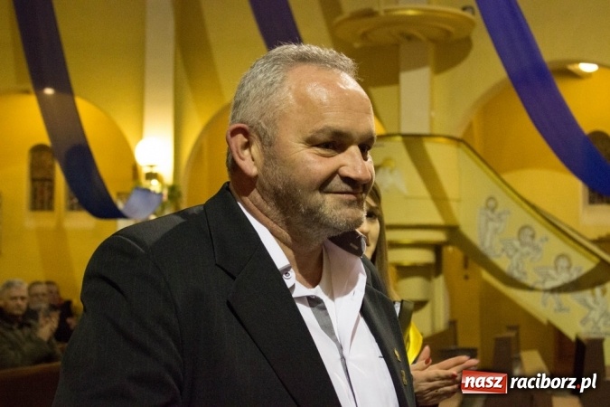 Zdjęcie w galerii na portalu naszraciborz.pl: Msza św. z okazji 20-lecia istnienia ch&oacute;ru Bel Canto z udziałem ch&oacute;r&oacute;w z Toszka i Zebrzydowic wiadomości z regionu