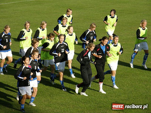 Zdjęcie w galerii na portalu naszraciborz.pl: Zwycięstwo na otarcie łez, honor obroniony wiadomości z regionu