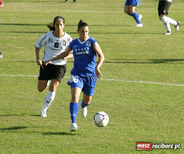 Zdjęcie w galerii na portalu naszraciborz.pl: Zwycięstwo na otarcie łez, honor obroniony wiadomości z regionu