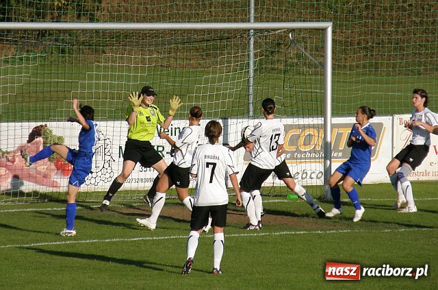 Zdjęcie w galerii na portalu naszraciborz.pl: Zwycięstwo na otarcie łez, honor obroniony wiadomości z regionu