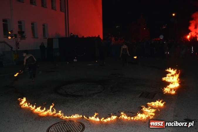 Zdjęcie w galerii na portalu naszraciborz.pl: Efektowny początek roku w Kuźni Raciborskiej  wiadomości z regionu