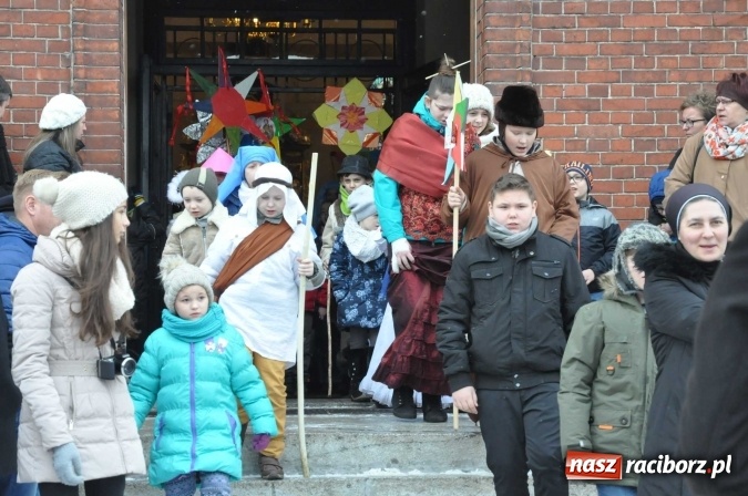 Zdjęcie w galerii na portalu naszraciborz.pl: Racibórz-Brzezie. Z Trzema Królami podsumowali misyjne kolędowanie wiadomości z regionu