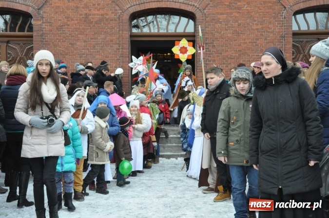 Zdjęcie w galerii na portalu naszraciborz.pl: Racibórz-Brzezie. Z Trzema Królami podsumowali misyjne kolędowanie wiadomości z regionu