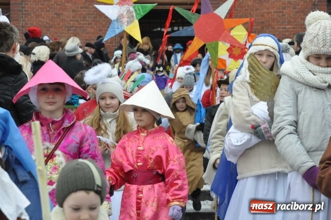 Zdjęcie w galerii na portalu naszraciborz.pl: Racibórz-Brzezie. Z Trzema Królami podsumowali misyjne kolędowanie wiadomości z regionu
