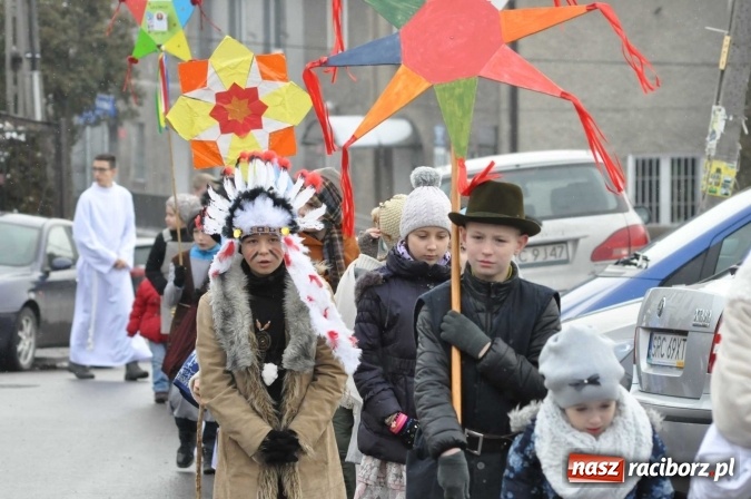 Zdjęcie w galerii na portalu naszraciborz.pl: Racibórz-Brzezie. Z Trzema Królami podsumowali misyjne kolędowanie wiadomości z regionu