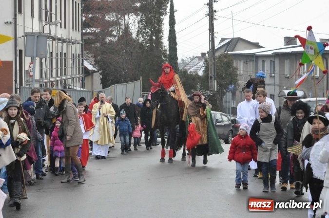 Zdjęcie w galerii na portalu naszraciborz.pl: Racibórz-Brzezie. Z Trzema Królami podsumowali misyjne kolędowanie wiadomości z regionu