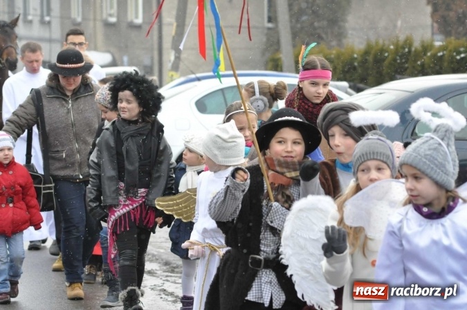 Zdjęcie w galerii na portalu naszraciborz.pl: Racibórz-Brzezie. Z Trzema Królami podsumowali misyjne kolędowanie wiadomości z regionu