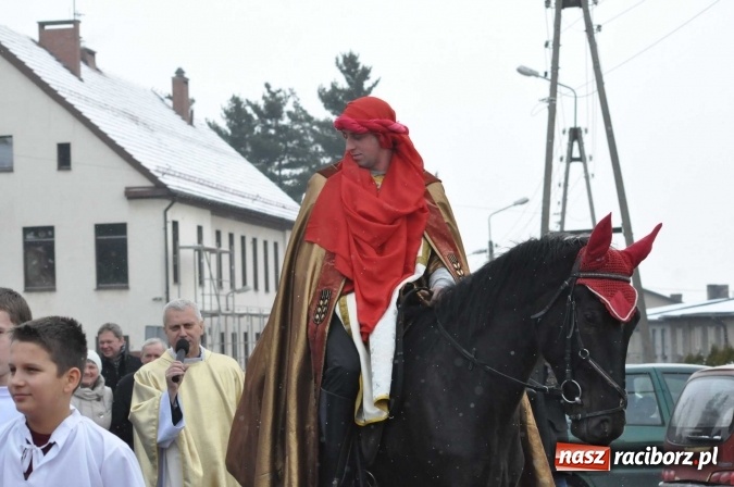 Zdjęcie w galerii na portalu naszraciborz.pl: Racibórz-Brzezie. Z Trzema Królami podsumowali misyjne kolędowanie wiadomości z regionu