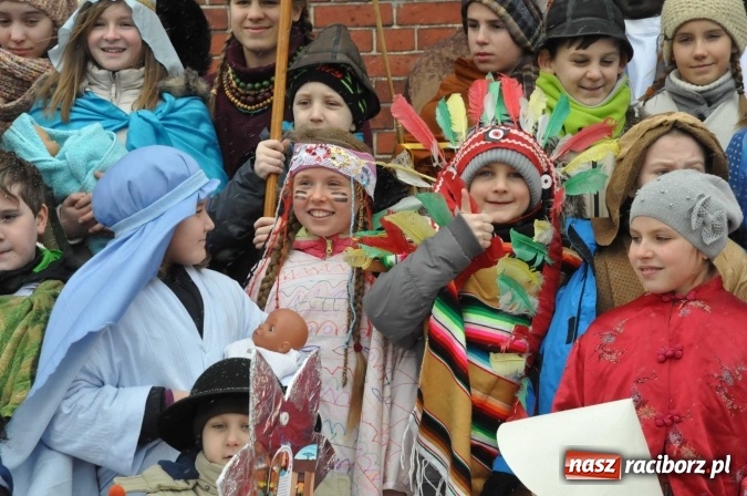 Zdjęcie w galerii na portalu naszraciborz.pl: Racibórz-Brzezie. Z Trzema Królami podsumowali misyjne kolędowanie wiadomości z regionu