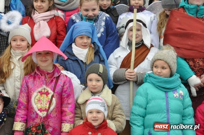 Zdjęcie w galerii na portalu naszraciborz.pl: Racibórz-Brzezie. Z Trzema Królami podsumowali misyjne kolędowanie wiadomości z regionu