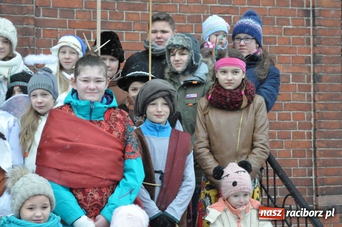 Zdjęcie w galerii na portalu naszraciborz.pl: Racibórz-Brzezie. Z Trzema Królami podsumowali misyjne kolędowanie wiadomości z regionu