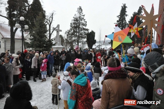Zdjęcie w galerii na portalu naszraciborz.pl: Racibórz-Brzezie. Z Trzema Królami podsumowali misyjne kolędowanie wiadomości z regionu