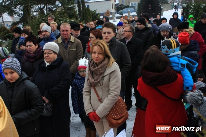 Zdjęcie w galerii na portalu naszraciborz.pl: Kobyla: Trzej Królowie oddali pokłon Bożemu Dziecięciu wiadomości z regionu
