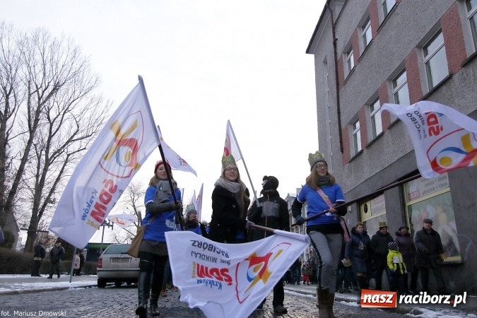 Zdjęcie w galerii na portalu naszraciborz.pl: II Raciborski Orszak Trzech Kr&oacute;li - obszerna FOTORELACJA z trasy przemarszu wiadomości z regionu