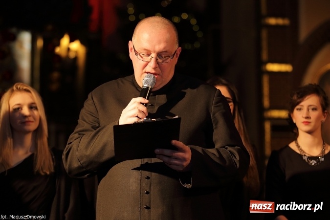 Zdjęcie w galerii na portalu naszraciborz.pl: Magiczny wieczór kolęd w kościele św. Mikołaja wiadomości z regionu