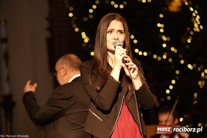 Zdjęcie w galerii na portalu naszraciborz.pl: Magiczny wieczór kolęd w kościele św. Mikołaja wiadomości z regionu