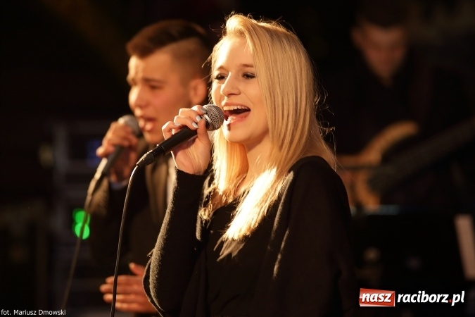 Zdjęcie w galerii na portalu naszraciborz.pl: Magiczny wieczór kolęd w kościele św. Mikołaja wiadomości z regionu