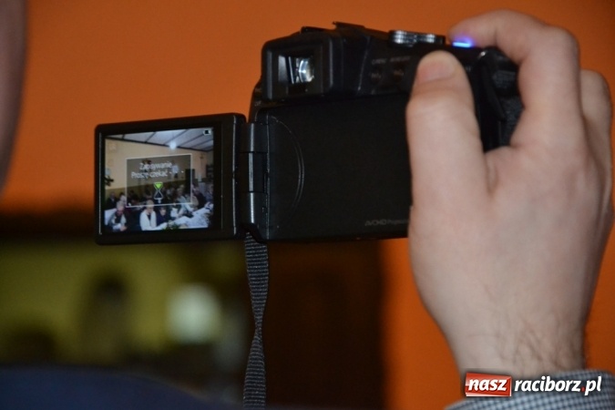 Zdjęcie w galerii na portalu naszraciborz.pl: Kolędnicy z Samborowic podbili serca jankowiczan! wiadomości z regionu