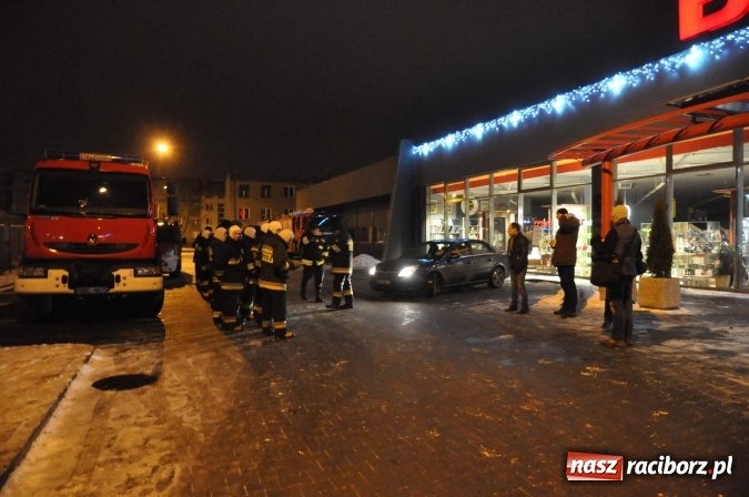 Zdjęcie w galerii na portalu naszraciborz.pl: 8-letnia Natasza bezpiecznie wr&oacute;ciła do domu wiadomości z regionu