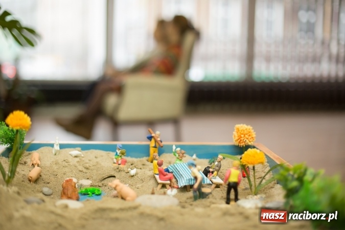 Zdjęcie w galerii na portalu naszraciborz.pl: Sandplay Therapy – innowacyjna terapia zaburzeń wieku dziecięcego wiadomości z regionu