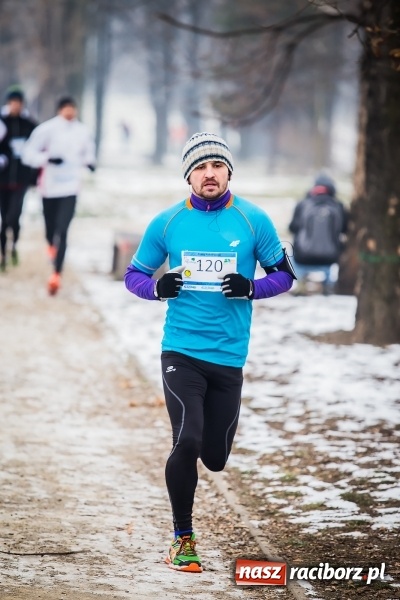Zdjęcie w galerii na portalu naszraciborz.pl: Ponad stu uczestników II Biegu Nadodrzańskiego wiadomości z regionu