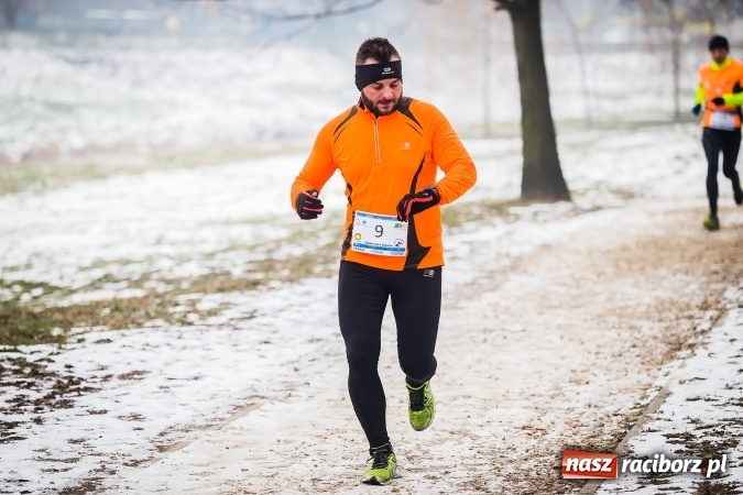 Zdjęcie w galerii na portalu naszraciborz.pl: Ponad stu uczestników II Biegu Nadodrzańskiego wiadomości z regionu