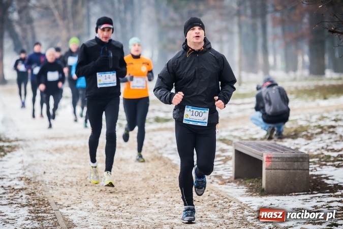 Zdjęcie w galerii na portalu naszraciborz.pl: Ponad stu uczestników II Biegu Nadodrzańskiego wiadomości z regionu