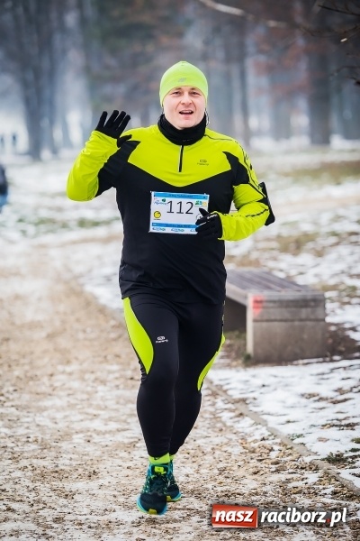 Zdjęcie w galerii na portalu naszraciborz.pl: Ponad stu uczestników II Biegu Nadodrzańskiego wiadomości z regionu
