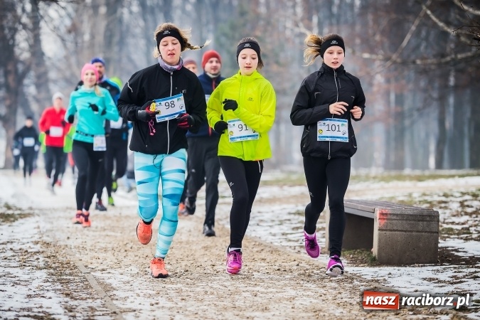Zdjęcie w galerii na portalu naszraciborz.pl: Ponad stu uczestników II Biegu Nadodrzańskiego wiadomości z regionu