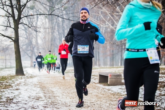 Zdjęcie w galerii na portalu naszraciborz.pl: Ponad stu uczestników II Biegu Nadodrzańskiego wiadomości z regionu