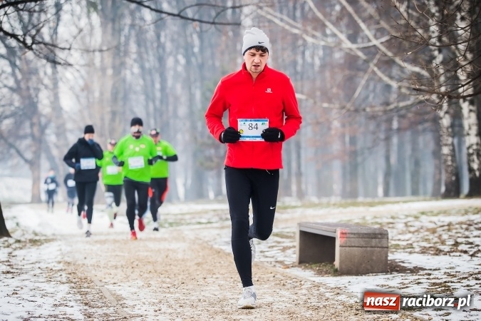Zdjęcie w galerii na portalu naszraciborz.pl: Ponad stu uczestników II Biegu Nadodrzańskiego wiadomości z regionu