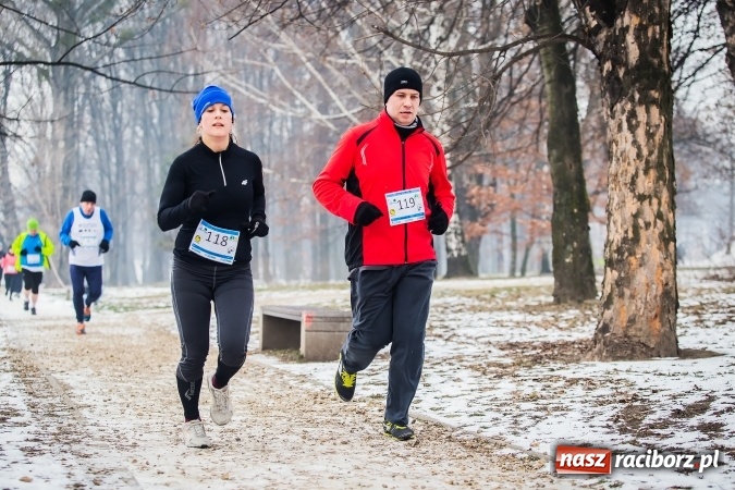 Zdjęcie w galerii na portalu naszraciborz.pl: Ponad stu uczestników II Biegu Nadodrzańskiego wiadomości z regionu
