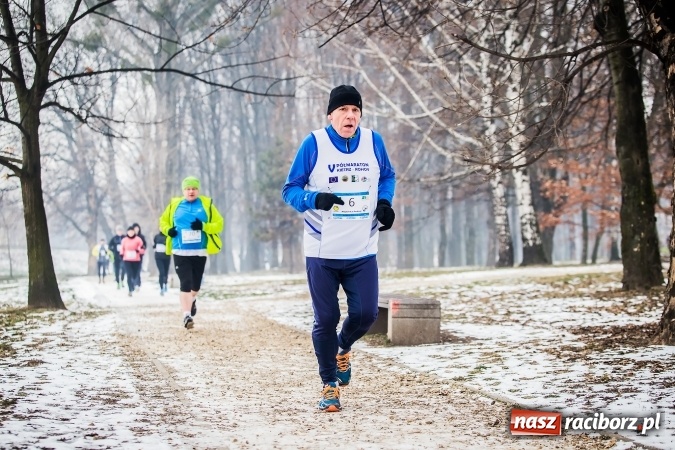 Zdjęcie w galerii na portalu naszraciborz.pl: Ponad stu uczestników II Biegu Nadodrzańskiego wiadomości z regionu