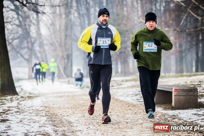 Zdjęcie w galerii na portalu naszraciborz.pl: Ponad stu uczestników II Biegu Nadodrzańskiego wiadomości z regionu