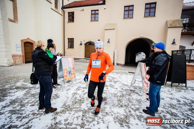 Zdjęcie w galerii na portalu naszraciborz.pl: Ponad stu uczestników II Biegu Nadodrzańskiego wiadomości z regionu