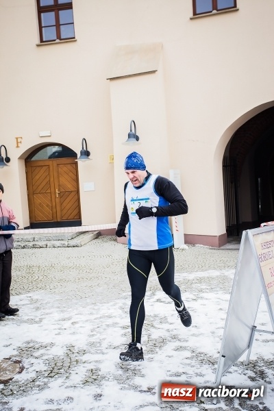 Zdjęcie w galerii na portalu naszraciborz.pl: Ponad stu uczestników II Biegu Nadodrzańskiego wiadomości z regionu