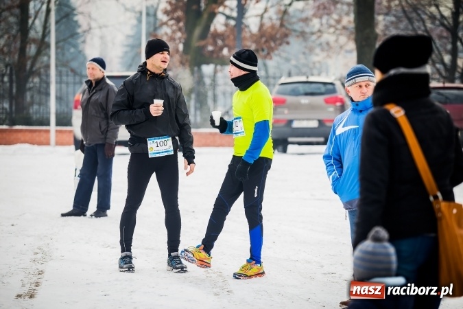 Zdjęcie w galerii na portalu naszraciborz.pl: Ponad stu uczestników II Biegu Nadodrzańskiego wiadomości z regionu