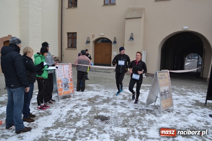 Zdjęcie w galerii na portalu naszraciborz.pl: Ponad stu uczestników II Biegu Nadodrzańskiego wiadomości z regionu