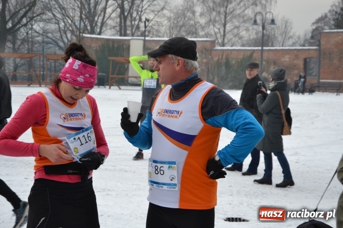 Zdjęcie w galerii na portalu naszraciborz.pl: Ponad stu uczestników II Biegu Nadodrzańskiego wiadomości z regionu