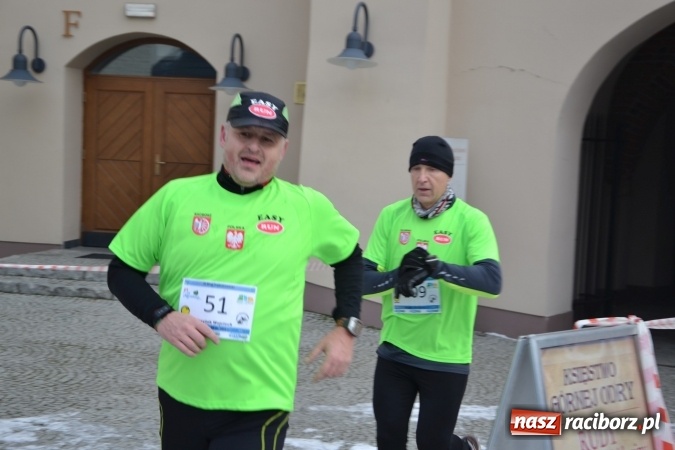 Zdjęcie w galerii na portalu naszraciborz.pl: Ponad stu uczestników II Biegu Nadodrzańskiego wiadomości z regionu