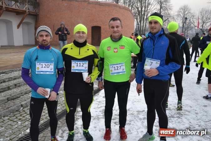 Zdjęcie w galerii na portalu naszraciborz.pl: Ponad stu uczestników II Biegu Nadodrzańskiego wiadomości z regionu