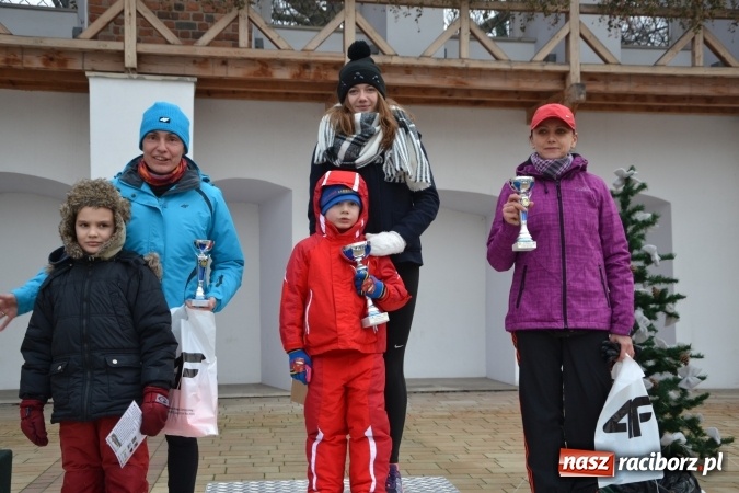 Zdjęcie w galerii na portalu naszraciborz.pl: Ponad stu uczestników II Biegu Nadodrzańskiego wiadomości z regionu