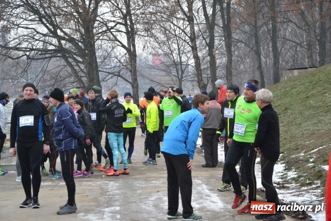 Zdjęcie w galerii na portalu naszraciborz.pl: Ponad stu uczestników II Biegu Nadodrzańskiego wiadomości z regionu