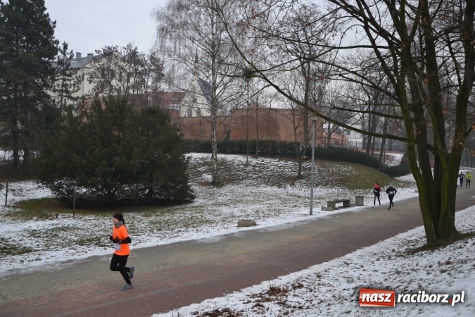Zdjęcie w galerii na portalu naszraciborz.pl: Ponad stu uczestników II Biegu Nadodrzańskiego wiadomości z regionu