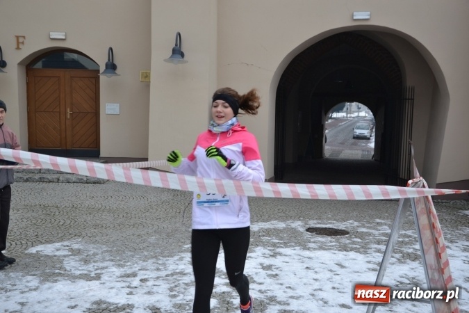 Zdjęcie w galerii na portalu naszraciborz.pl: Ponad stu uczestników II Biegu Nadodrzańskiego wiadomości z regionu