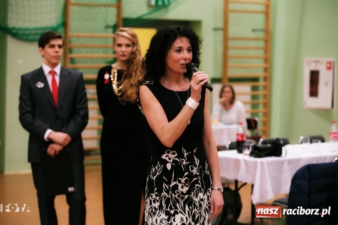 Zdjęcie w galerii na portalu naszraciborz.pl: Sezon studni&oacute;wek rozpoczęty - I LO im. Kasprowicza wybrało Arenę Rafako FOTO I WIDEO wiadomości z regionu